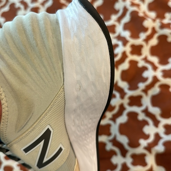 New balance MROAVFE Figs - Picture 9 of 15